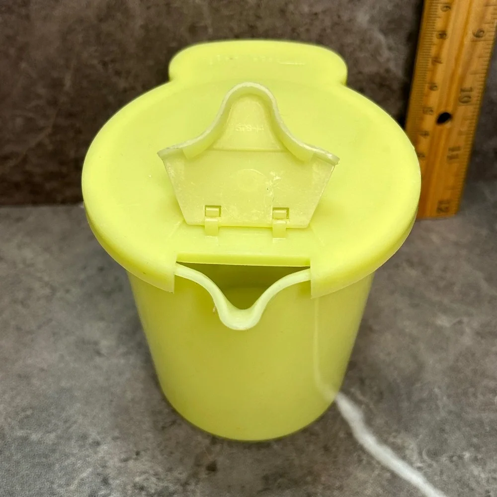 Vintage Tupperware Lime Green/Yellow Creamer Pitcher Flip Top Lid Made in USA
